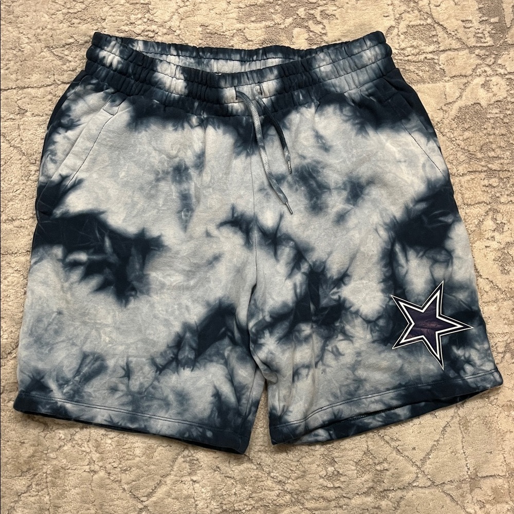 NFL Team Apparel Blue and White Fleece by new era Dallas cowboys size L